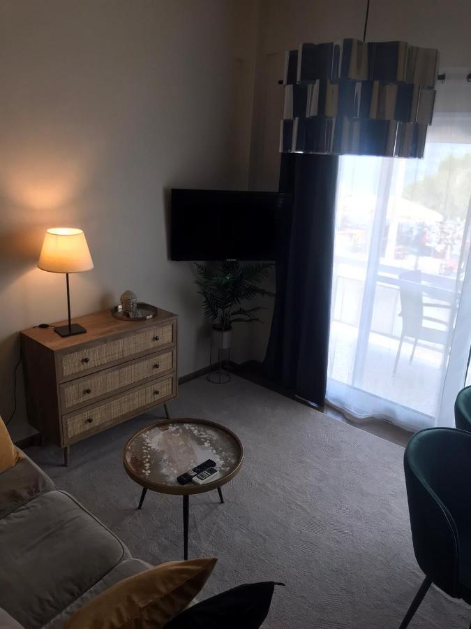 Artemis Apartments دياكوبتو المظهر الخارجي الصورة